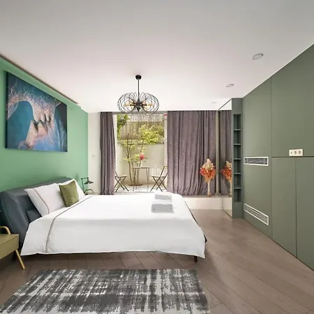 Bright Modern Duplex 1bd W Terrace & Garden! #72 Ξενοδοχείο 4*
